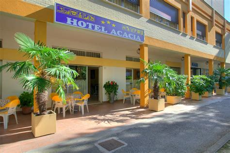 hotel acacia cesenatico